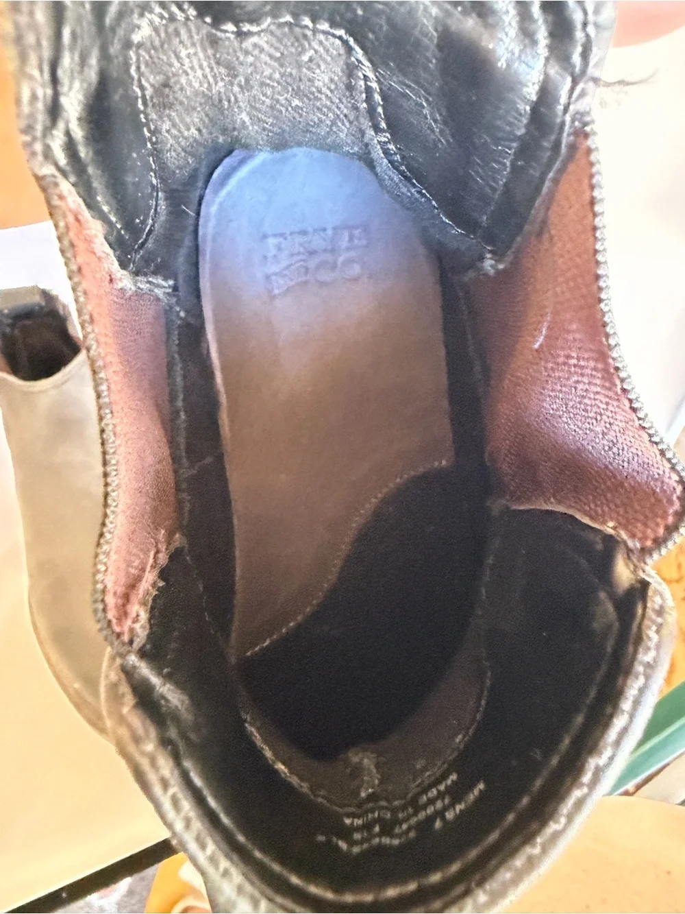 Men's Chelsea Ankle Boots in Black